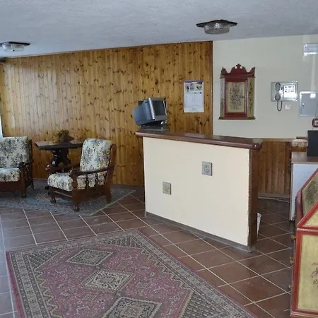 Piccolo Hotel